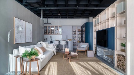 Ao integrar, pense na paleta de cores como uma ponte entre os ambientes.